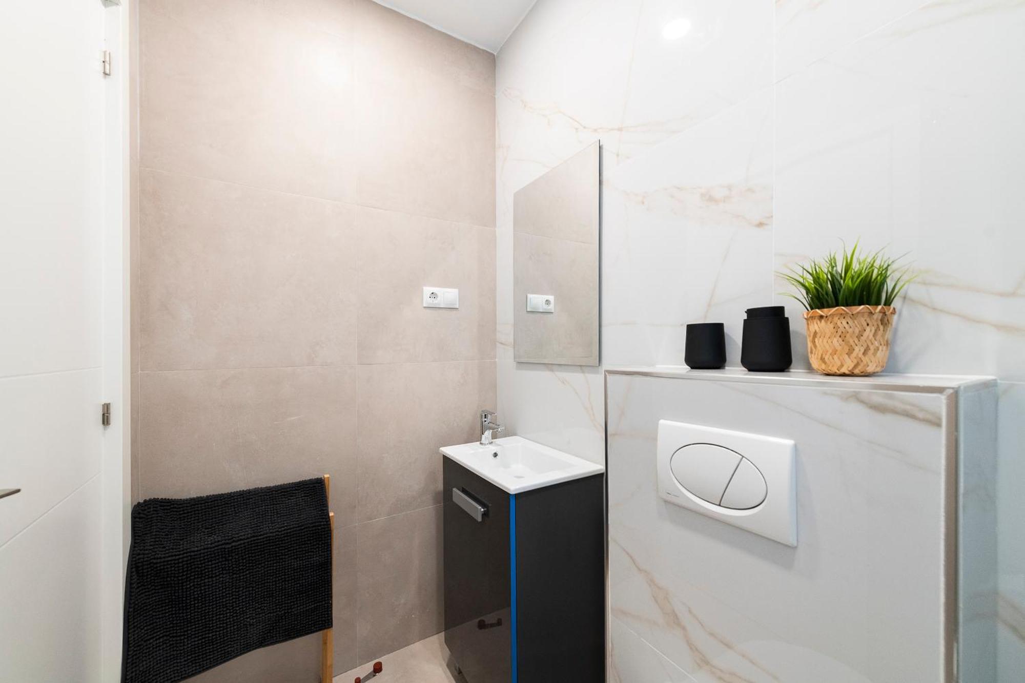 Exclusive Apartment Jacuzzi Málaga Buitenkant foto